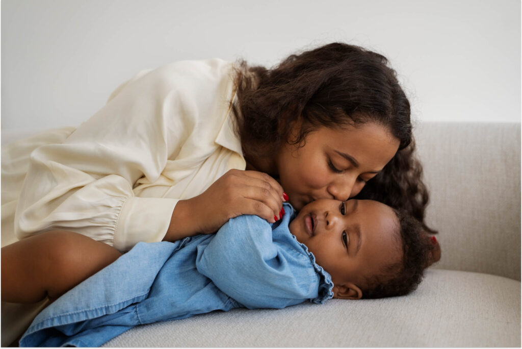 black-mother-taking-car-her-child (2)